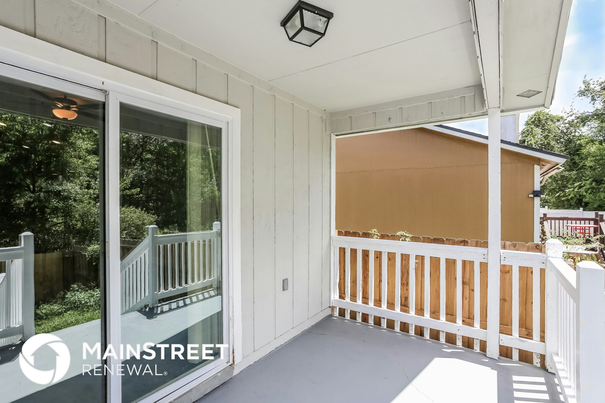 Building Photo - 2520 Townsquare Dr