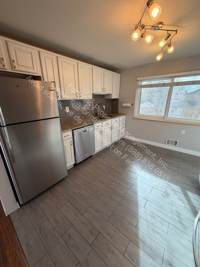 Building Photo - 6656 W 61st Ave