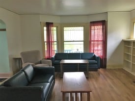 Building Photo - 107 Elmwood Ave