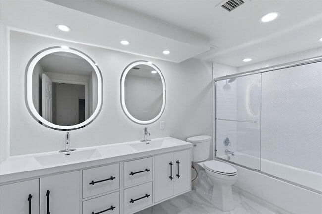 Building Photo - 7209 E McDonald Dr