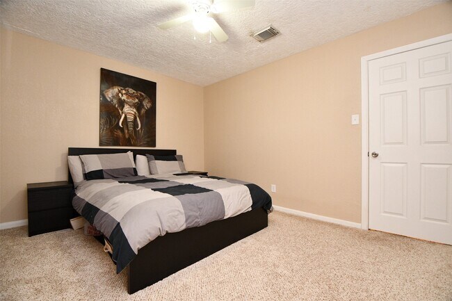 Building Photo - 3410 Plum Brook Ln