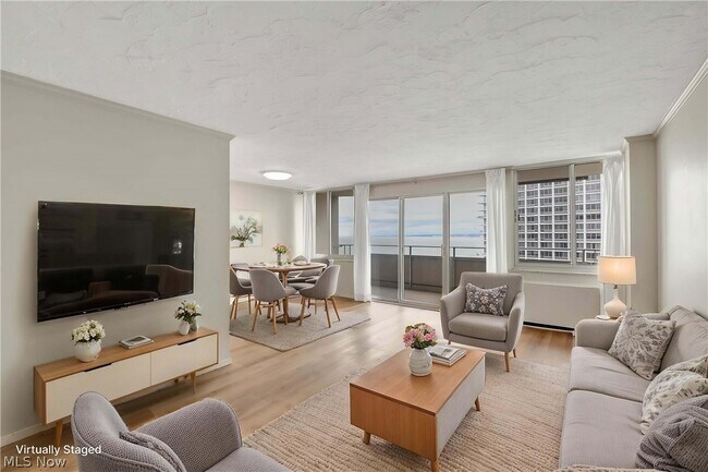 Building Photo - 12900 Lake Ave