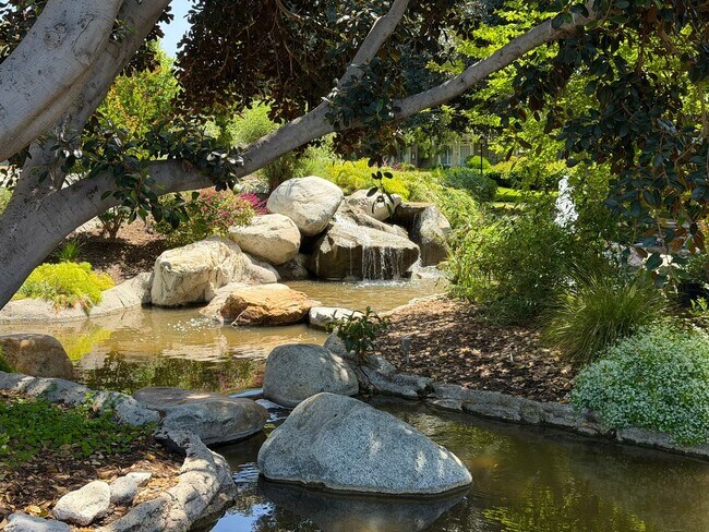 Building Photo - IRVINE 1 BED, 1 BATH CONDO- $2,375 ("THE SPRINGS" COMMUNITY)