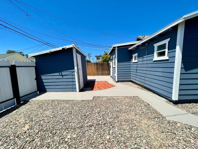 Building Photo - 4745 Brighton Ave