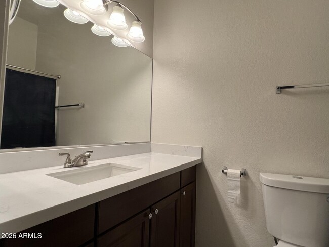 Building Photo - 2401 E Rio Salado Pkwy