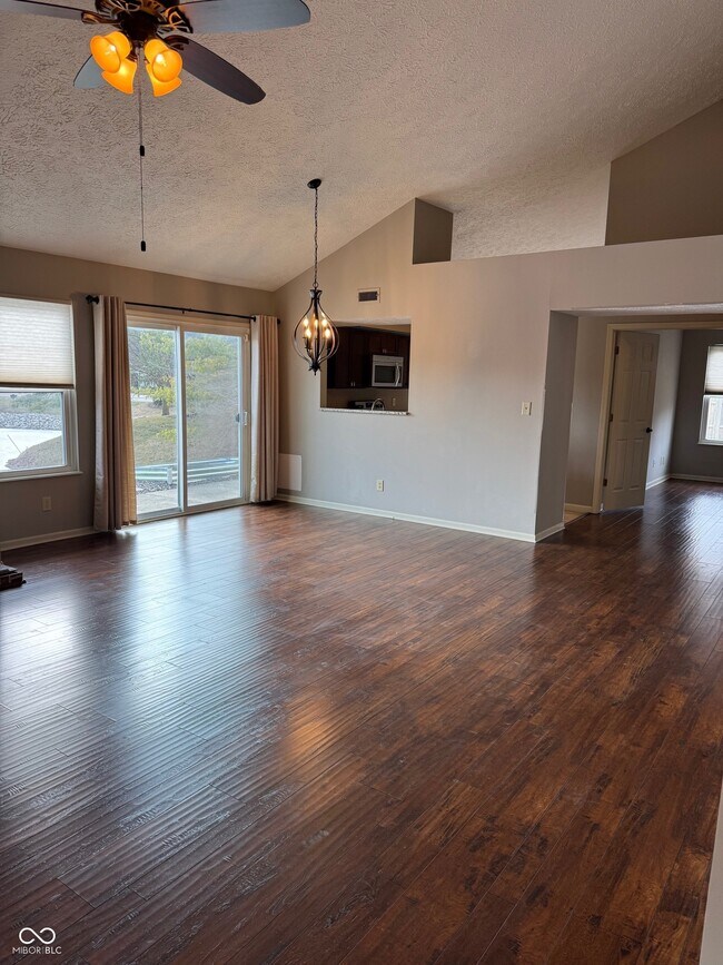 Building Photo - 6625 Sunloch Ct