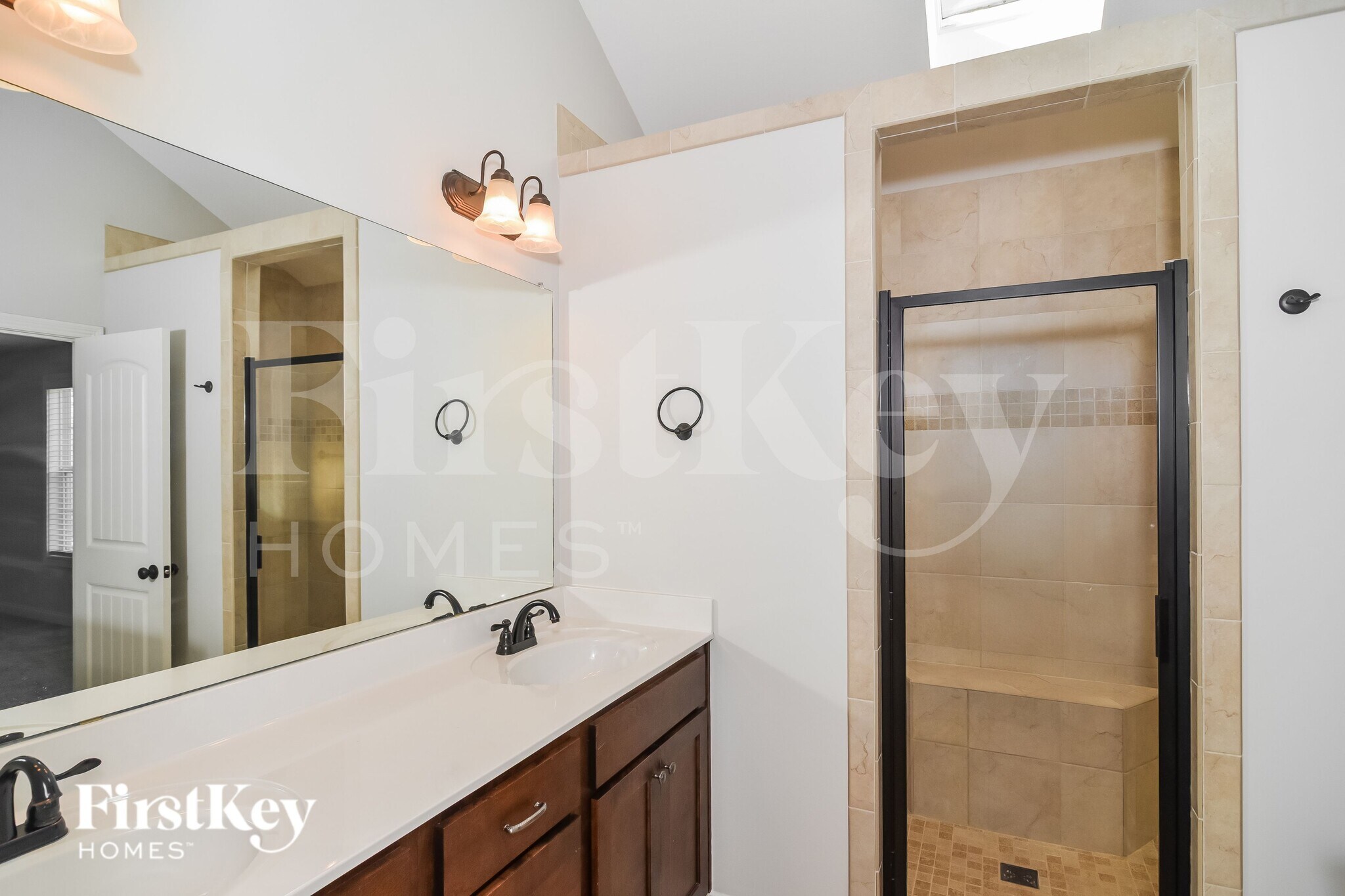 Building Photo - 388 Abeline Dr