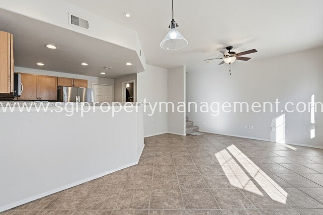 Building Photo - 3150 E Beardsley Rd