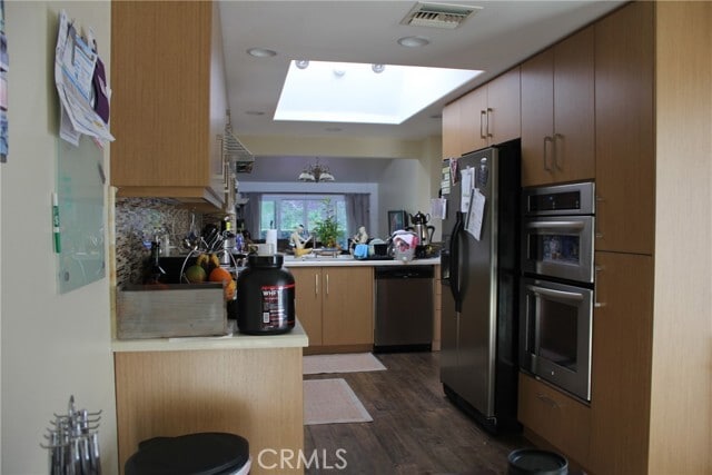 Building Photo - 2205 Via Tabara