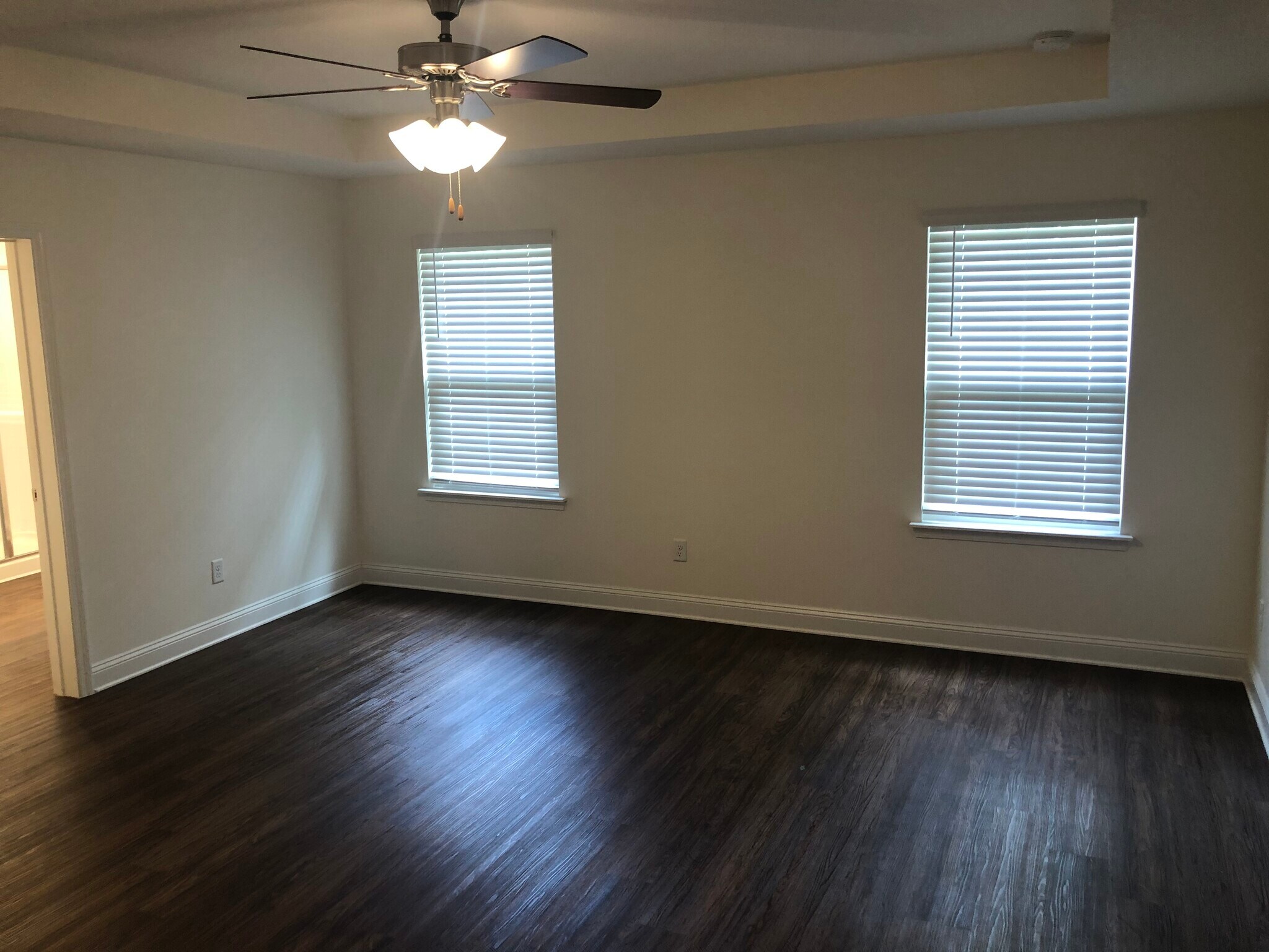 Building Photo - 3150 Creek Village Ln