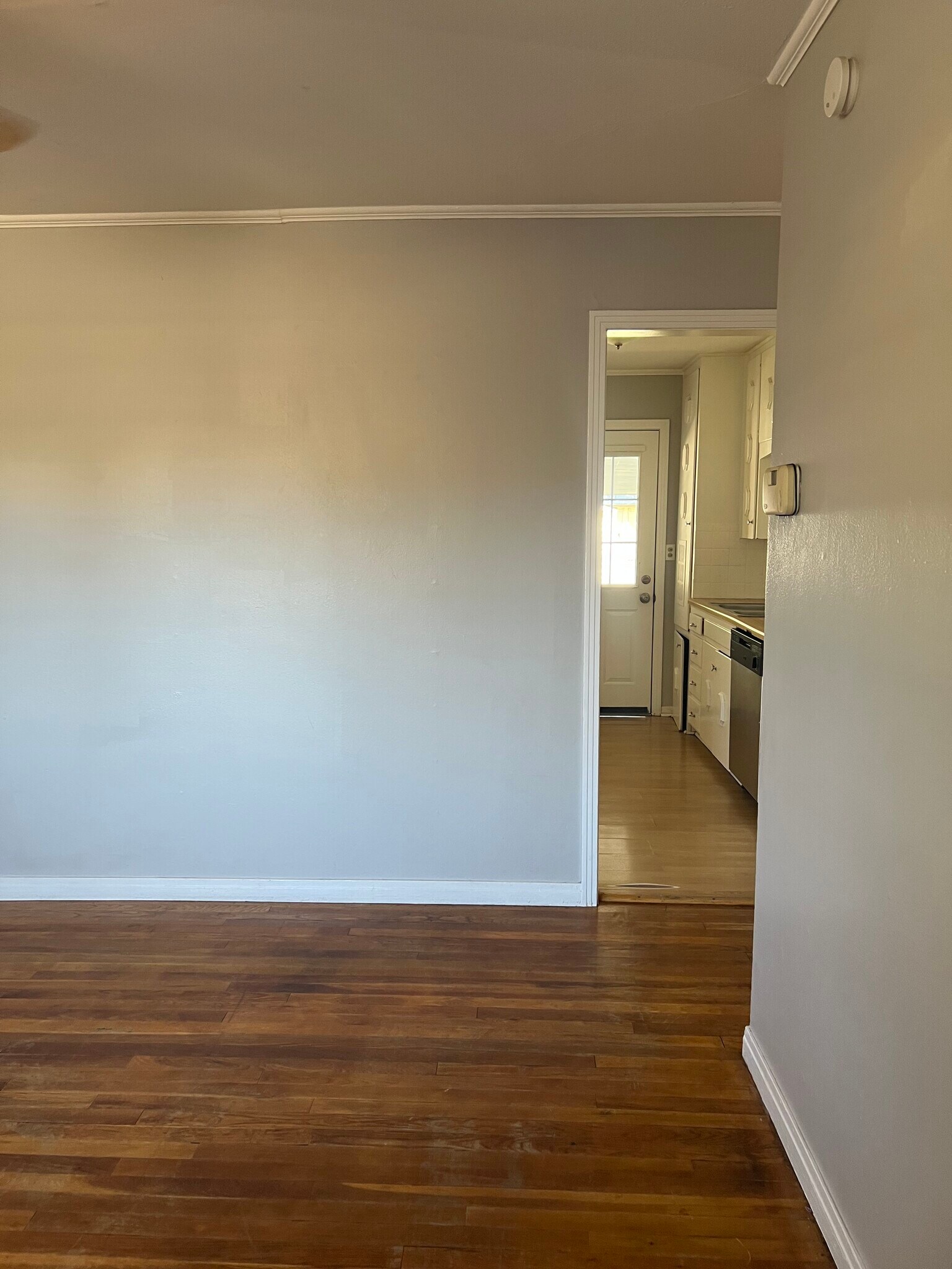 Building Photo - 4212 Garland St
