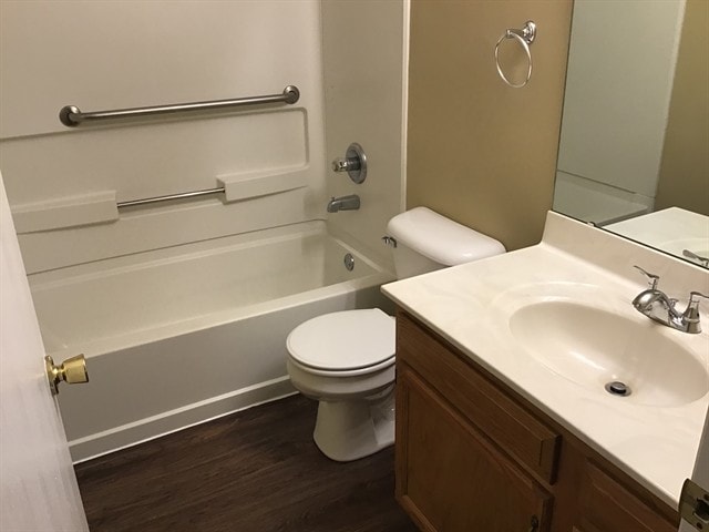 Building Photo - 19 Pond Ln