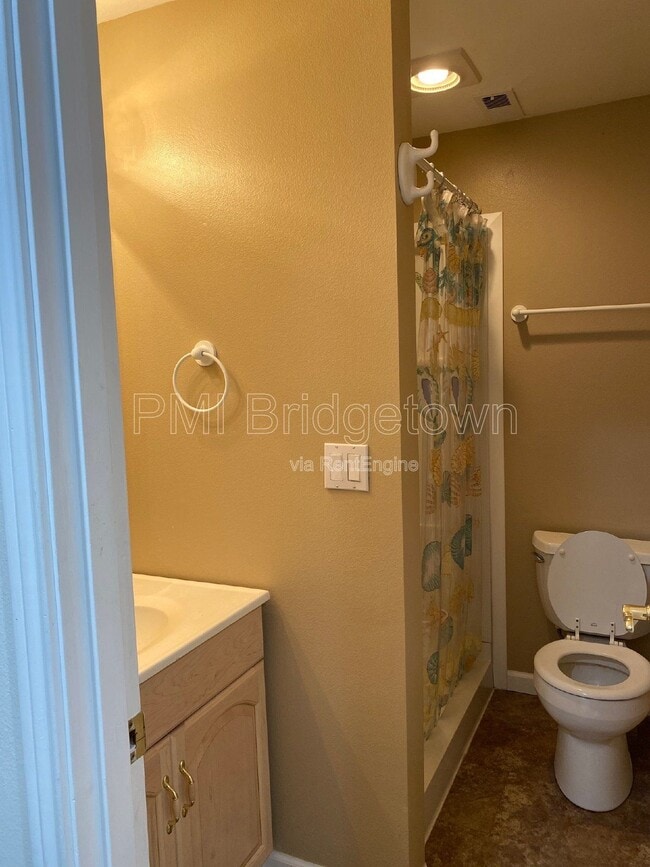 Building Photo - 12805 SE Spring Mountain Dr