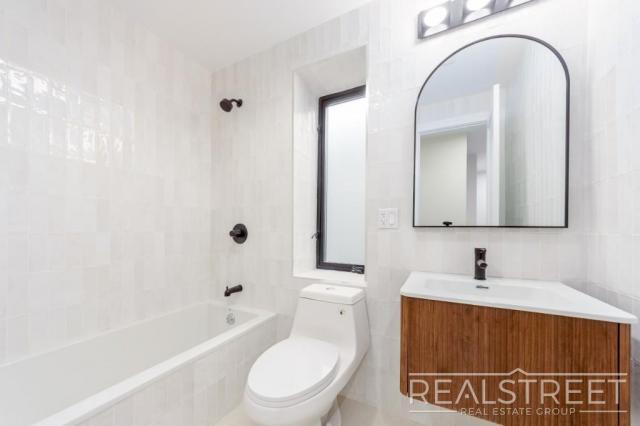 Building Photo - 1 bedroom in BROOKLYN NY 11213