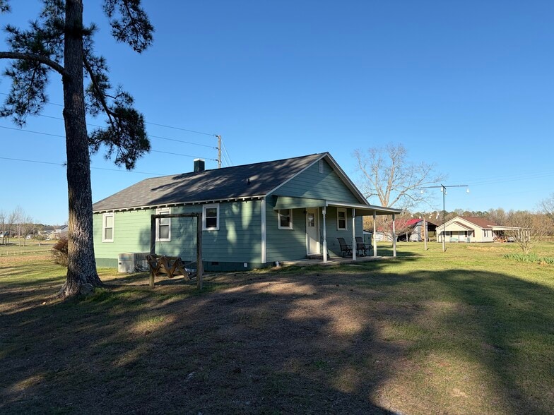 Building Photo - 37 Wilson Jones Rd
