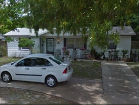 Building Photo - 4415 Beacon Square Drive