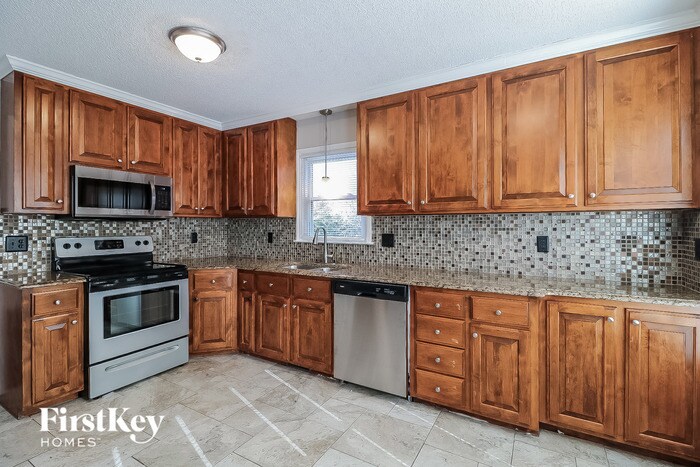 Building Photo - 1109 Country Brooke Dr