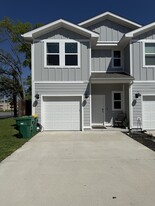 Building Photo - 1000 McLaren Cir