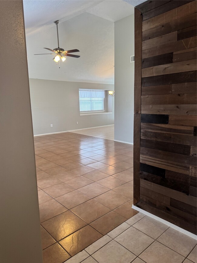 Building Photo - 2602 Grand Teton Dr