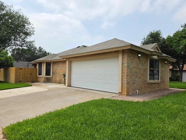 Building Photo - 1233 St Patrick Dr