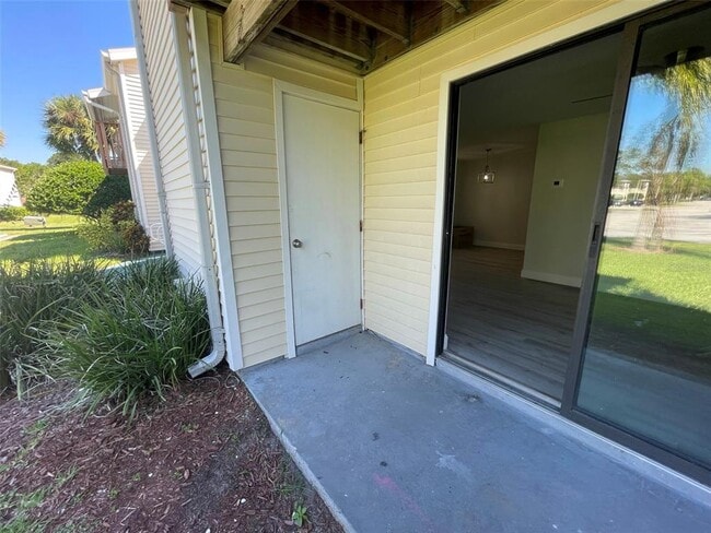 Building Photo - 139 Hunter Lake Dr