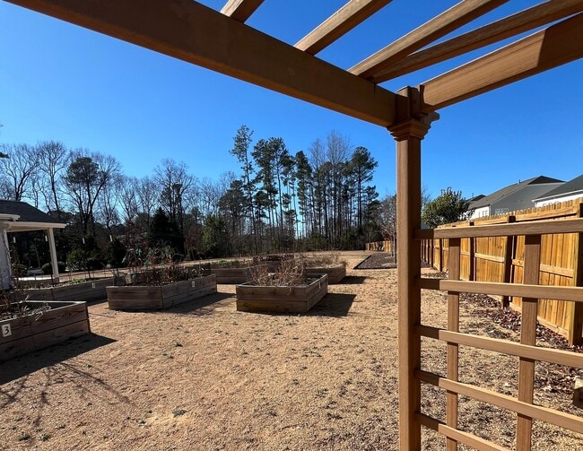 Building Photo - 8451 Seawell School Rd