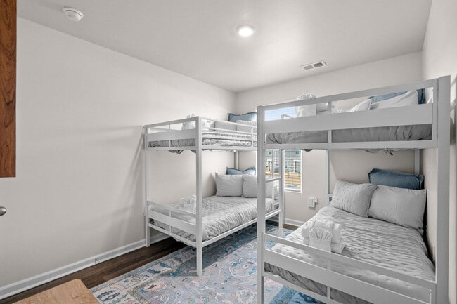Building Photo - 332 Bayou Loop