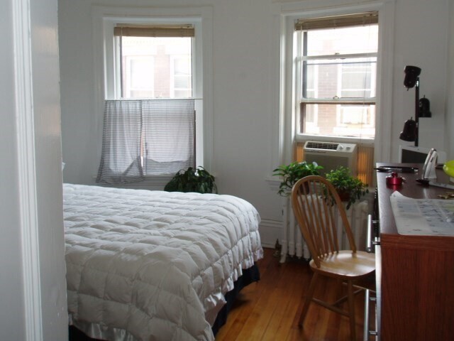 Building Photo - 9 Park Vale