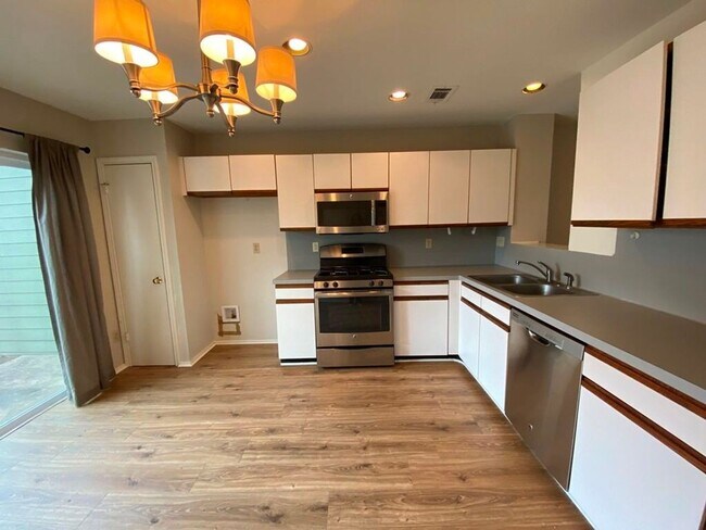 Building Photo - 12325 Los Indios Trail