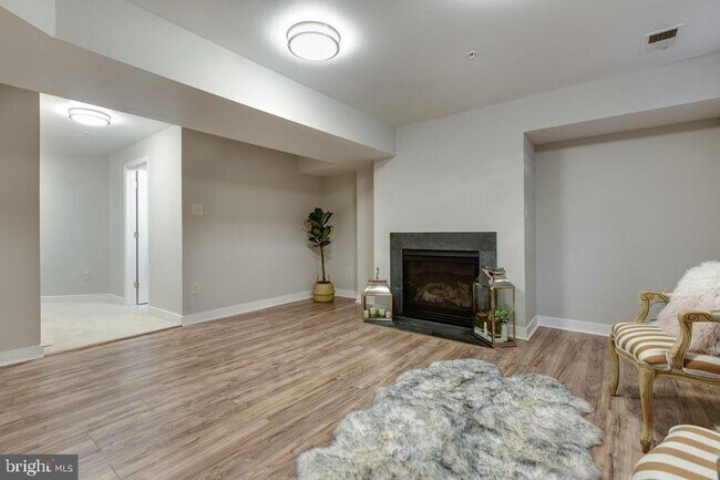 Building Photo - 1207 Pear Blossum Ct