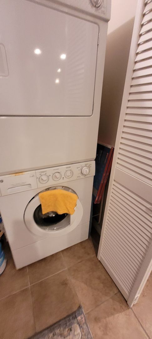 Building Photo - Monterra 2 bedroom 2 Bath on Main level