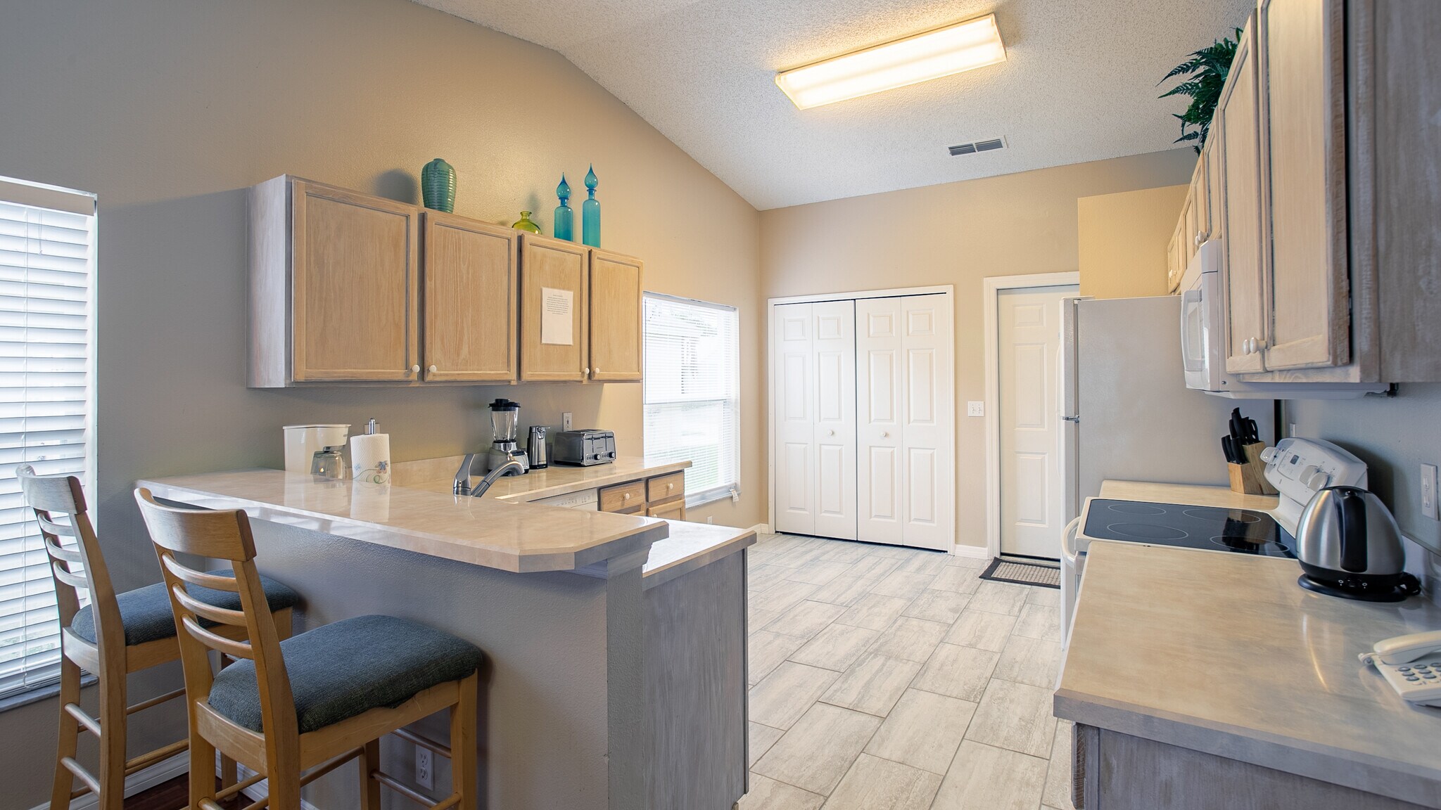 Building Photo - 7802 Laurel Oak Ln