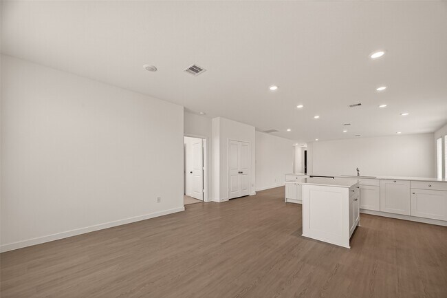 Building Photo - 2511 American Ruby Dr