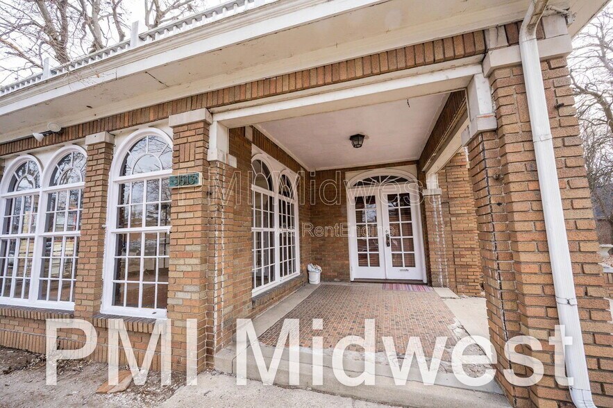 Building Photo - 3513 N Pennsylvania St