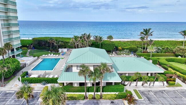 Building Photo - 9940 S Ocean Dr