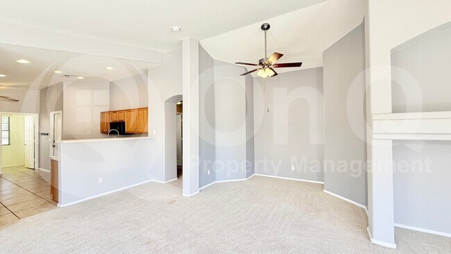 Building Photo - 12675 S 175th Ave