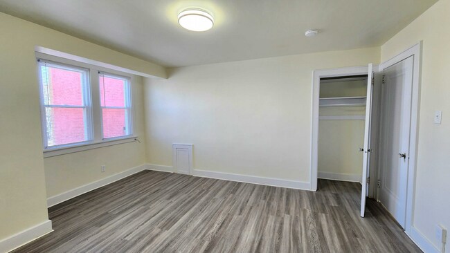 Building Photo - Updated 3BR 1.5 Bath house now available!