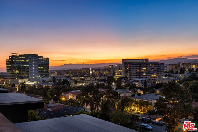 Building Photo - 10777 Wilshire Blvd