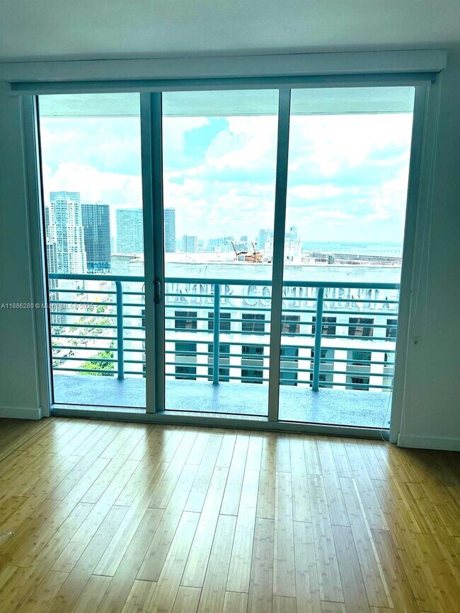 Building Photo - 335 S Biscayne Blvd