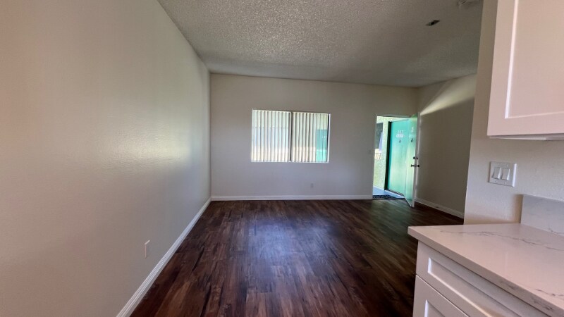 Building Photo - 7424 Radford Ave