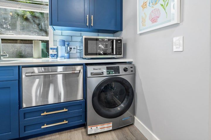 Building Photo - 72 S Ocean Blvd