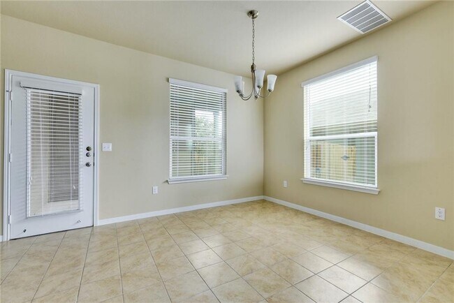 Building Photo - 1800 Arborside Dr