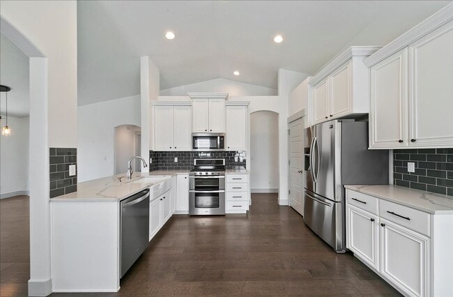 Building Photo - Warm & Welcoming Kuna Rental