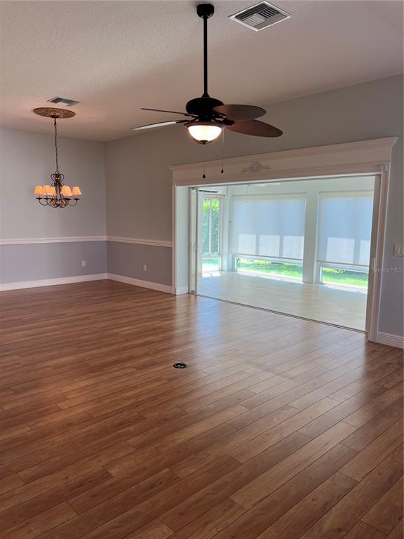 Building Photo - 591 Allenwood Loop