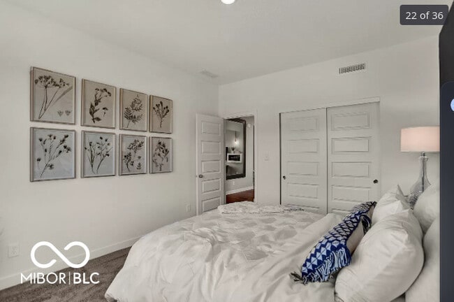 Building Photo - 1104 Sunderland Dr