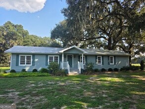 Building Photo - 807 Pound Rd