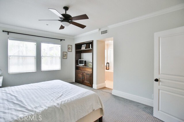 Building Photo - 5326 Charlotta Dr
