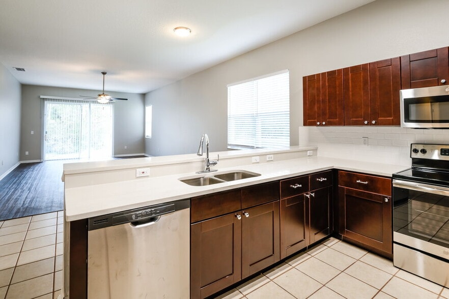 Building Photo - 5224 Braddock Dr