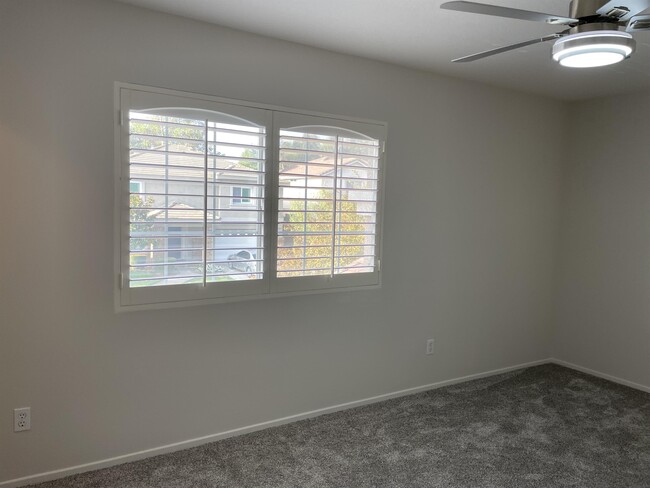 Building Photo - 1167 Innisfree Ct