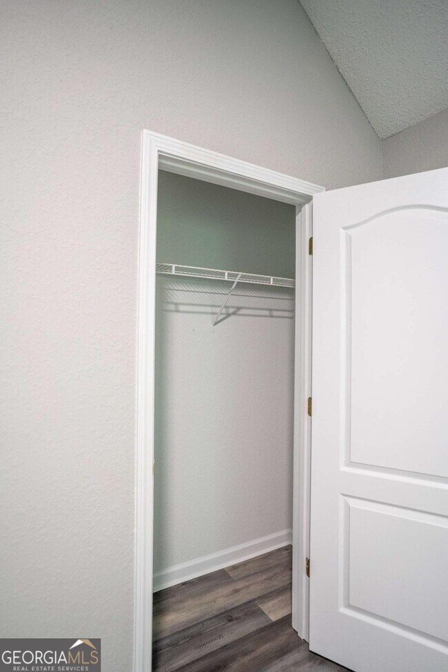 Building Photo - 3243 Newtons Crest Cir